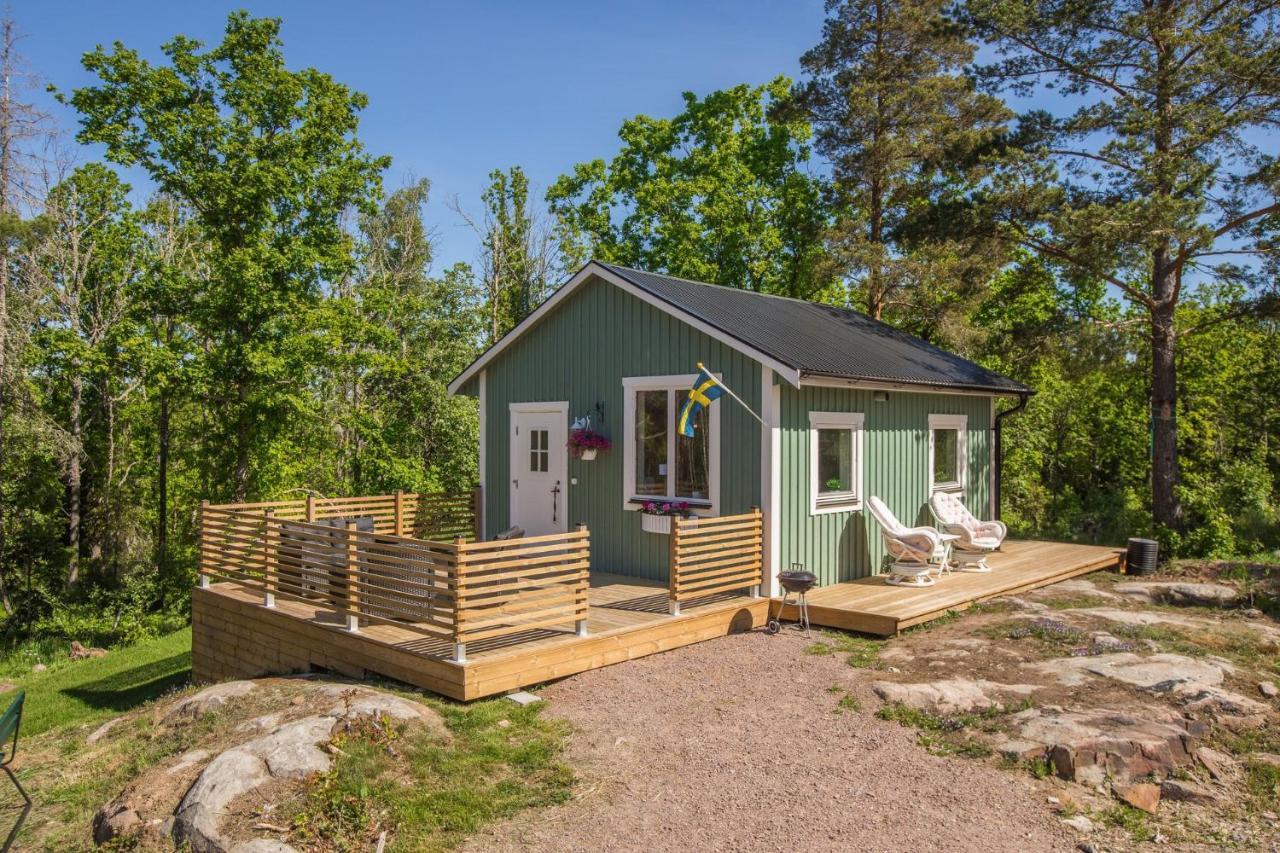 Villa Cozy holiday house close to nature in Ödeshög, Gränna Exterior foto